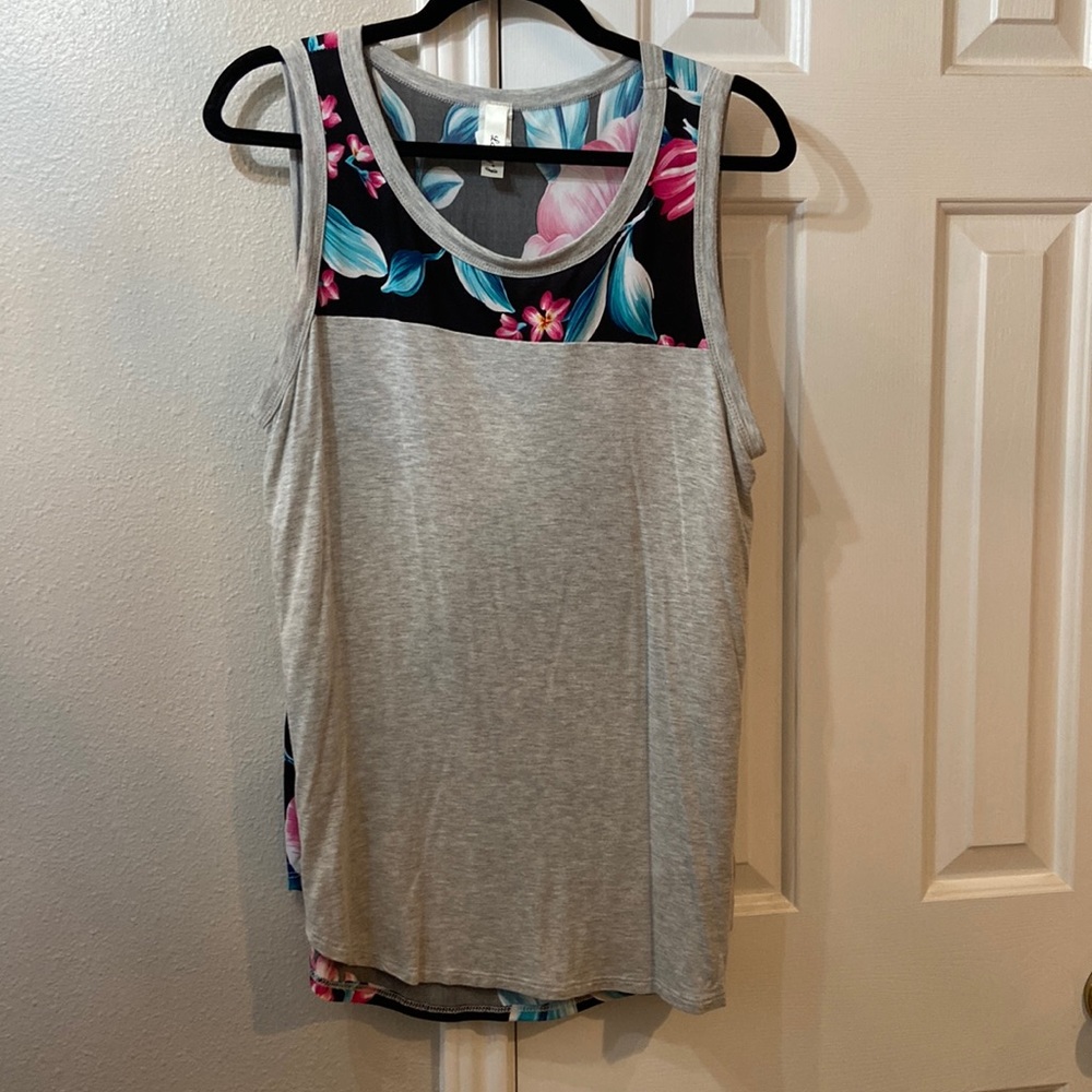 Gray and floral tank size large